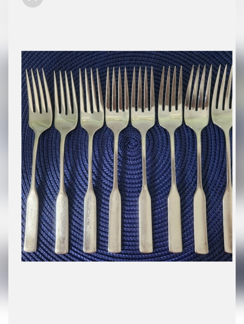 Oneida  8 "Modern Antique" Stainless Piece Dinner Fork Set